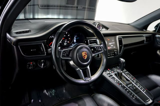 2018 Porsche Macan *GTS AWD* *PCCB* *Premium Pkg Plus* *18-Way Seats* *$96k+ MSRP* - 23019747 - 9