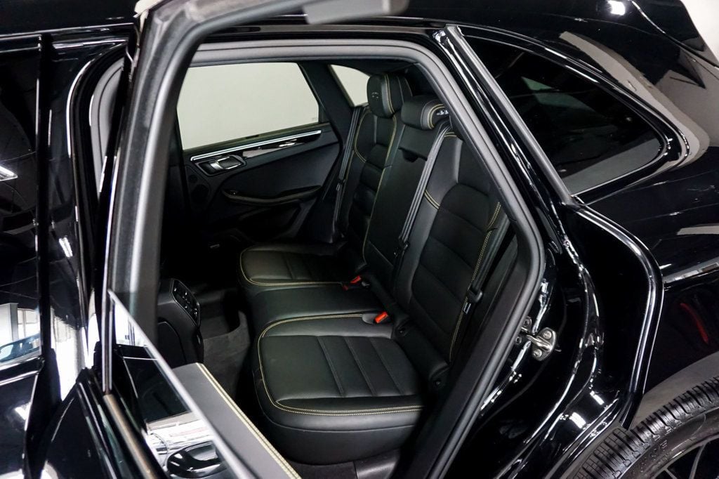 2018 Porsche Macan *GTS AWD* *PCCB* *Premium Pkg Plus* *18-Way Seats* *$96k+ MSRP* - 23019747 - 23