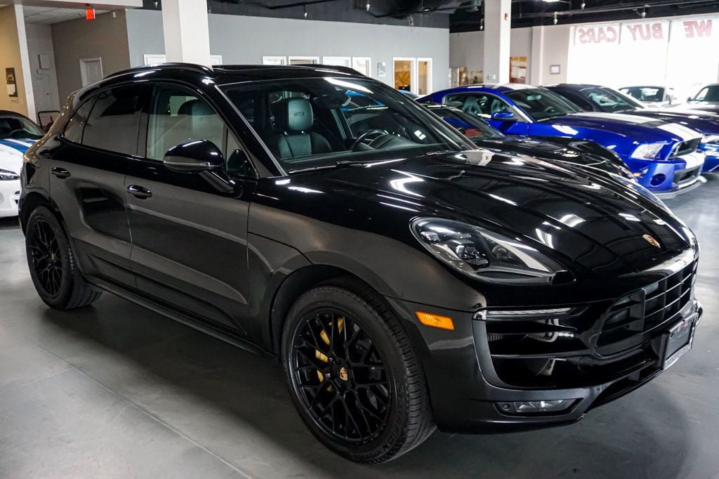 2018 Porsche Macan *GTS AWD* *PCCB* *Premium Pkg Plus* *18-Way Seats* *$96k+ MSRP* - 23019747 - 3