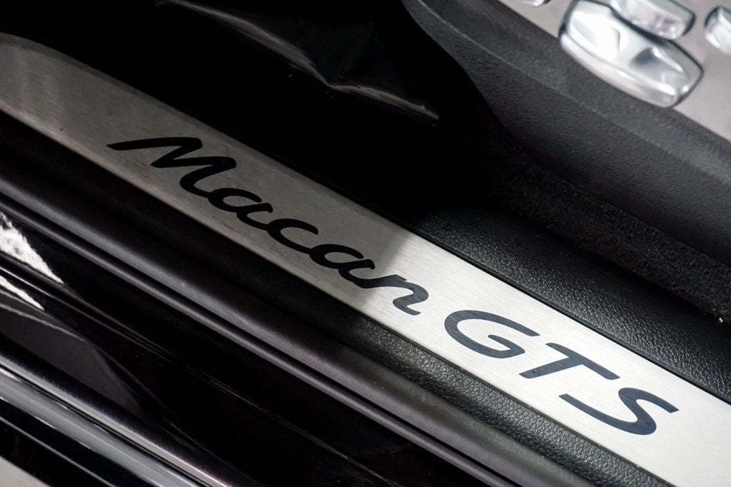 2018 Porsche Macan *GTS AWD* *PCCB* *Premium Pkg Plus* *18-Way Seats* *$96k+ MSRP* - 23019747 - 57