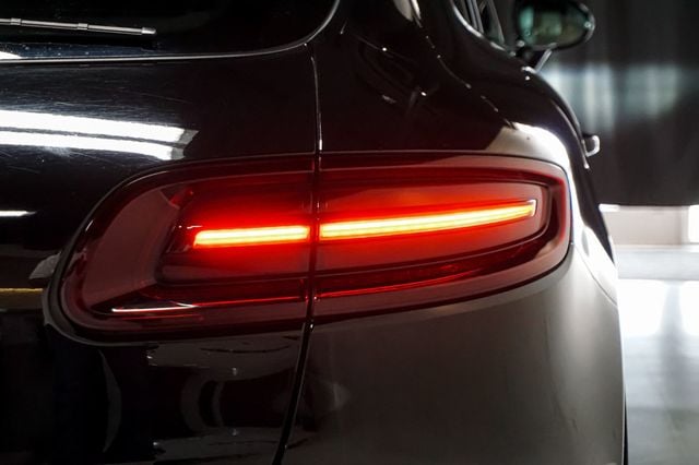 2018 Porsche Macan *GTS AWD* *PCCB* *Premium Pkg Plus* *18-Way Seats* *$96k+ MSRP* - 23019747 - 85