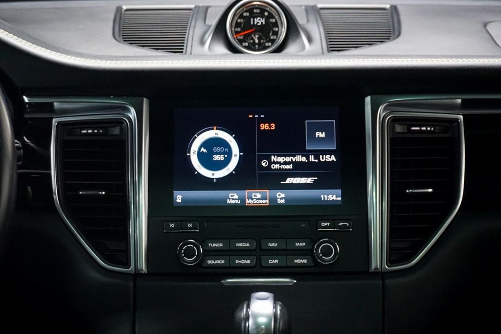 2018 Porsche Macan *GTS AWD* *PSCB* Deviated Stitching* *Sport Exhaust* *High MSRP* - 23019747 - 11