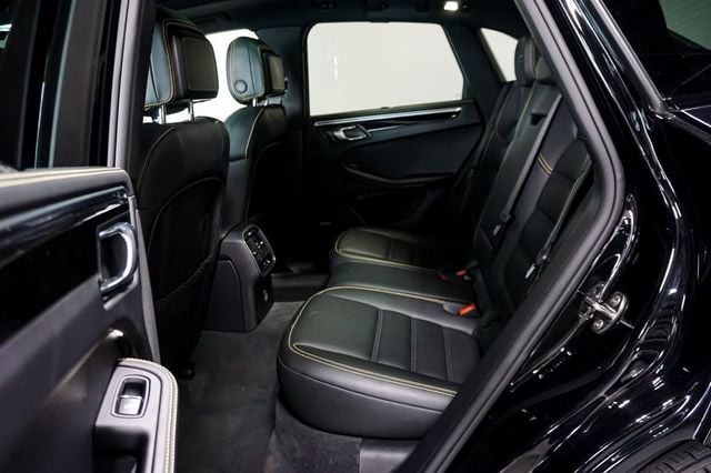 2018 Porsche Macan *GTS AWD* *PSCB* Deviated Stitching* *Sport Exhaust* *High MSRP* - 23019747 - 20