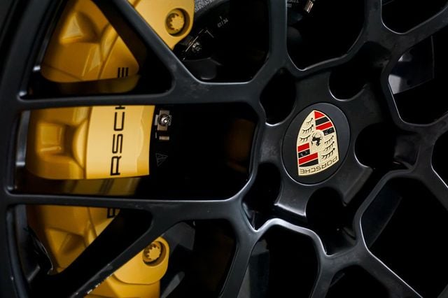 2018 Porsche Macan *GTS AWD* *PSCB* Deviated Stitching* *Sport Exhaust* *High MSRP* - 23019747 - 36