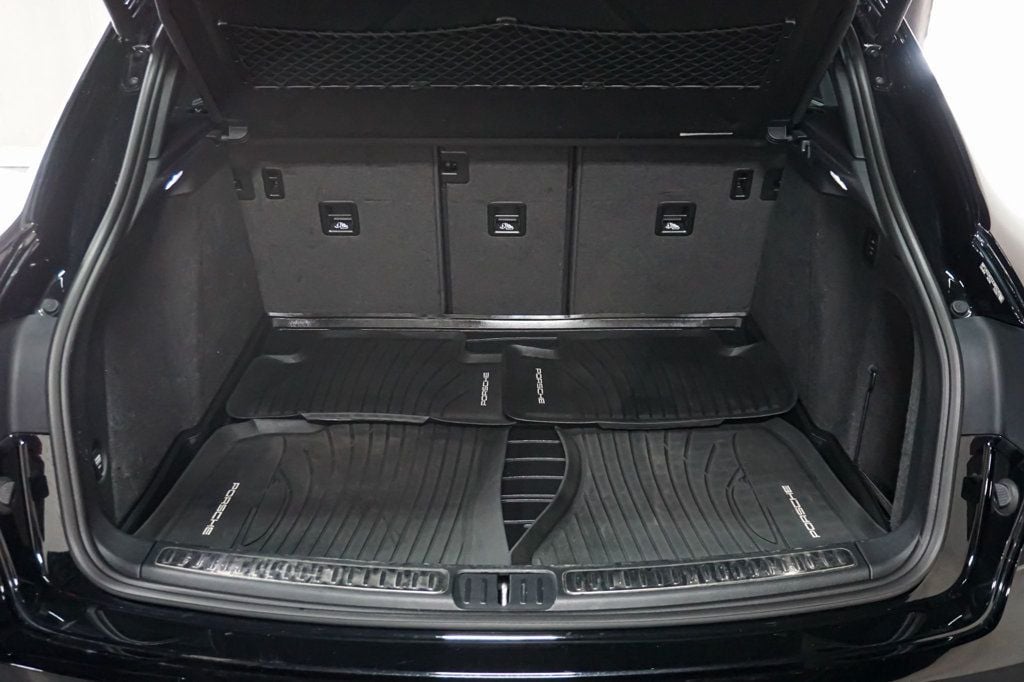 2018 Porsche Macan *GTS AWD* *PSCB* Deviated Stitching* *Sport Exhaust* *High MSRP* - 23019747 - 45