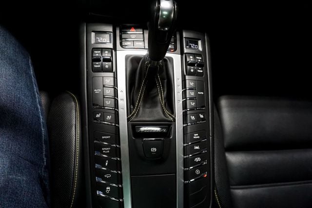 2018 Porsche Macan *GTS AWD* *PSCB* Deviated Stitching* *Sport Exhaust* *High MSRP* - 23019747 - 47