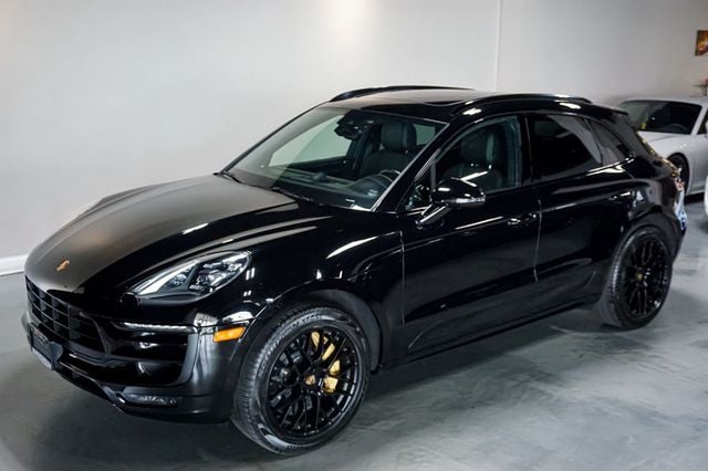 2018 Porsche Macan *GTS AWD* *PSCB* Deviated Stitching* *Sport Exhaust* *High MSRP* - 23019747 - 49