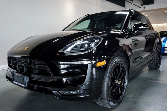 2018 Porsche Macan *GTS AWD* *PSCB* Deviated Stitching* *Sport Exhaust* *High MSRP* - 23019747 - 53