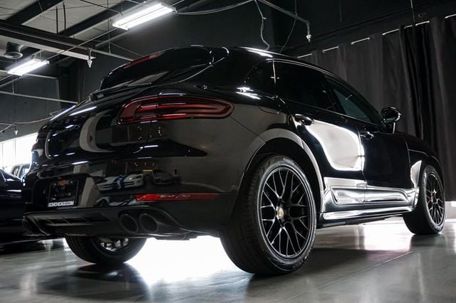 2018 Porsche Macan *GTS AWD* *PSCB* Deviated Stitching* *Sport Exhaust* *High MSRP* - 23019747 - 5