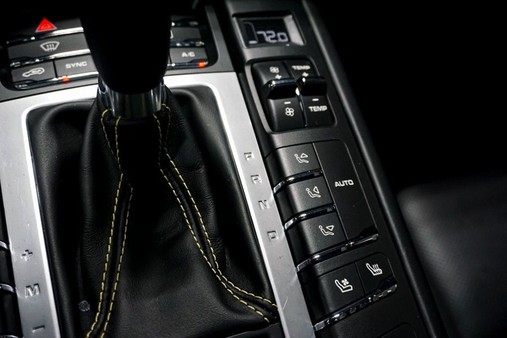 2018 Porsche Macan *GTS AWD* *PSCB* Deviated Stitching* *Sport Exhaust* *High MSRP* - 23019747 - 63