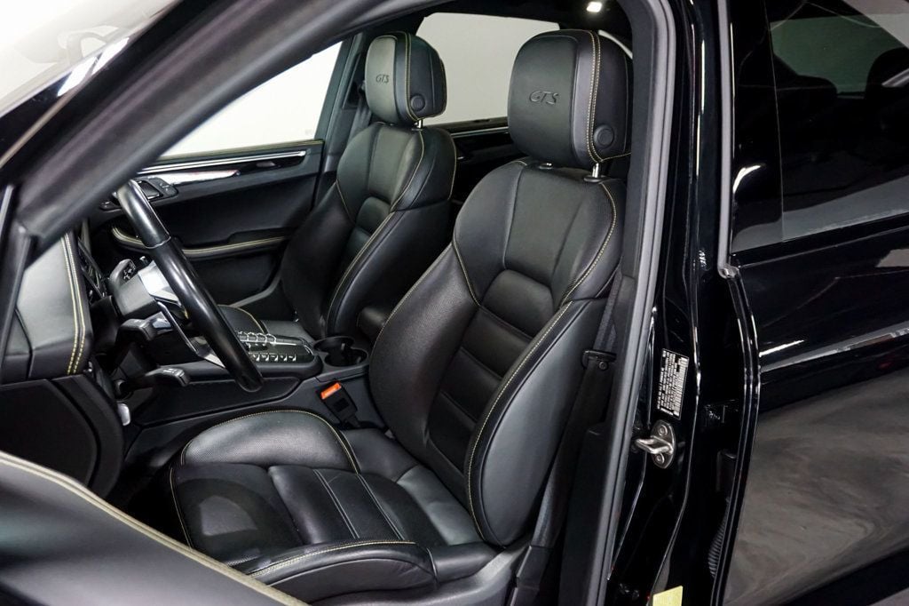 2018 Porsche Macan *GTS AWD* *PSCB* Deviated Stitching* *Sport Exhaust* *High MSRP* - 23019747 - 8