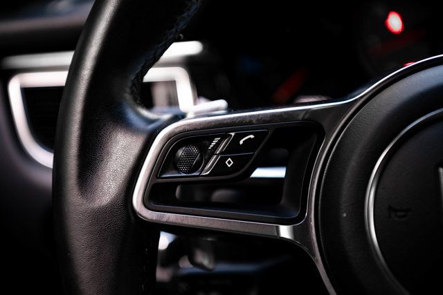 2018 Porsche Macan LocalTrade/MSRP$69710/PremiumPkgPlus/PanoramicSunroof/NAV - 23071302 - 28
