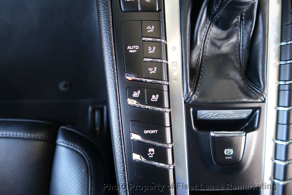 2018 Porsche Macan Macan S - 23097879 - 33