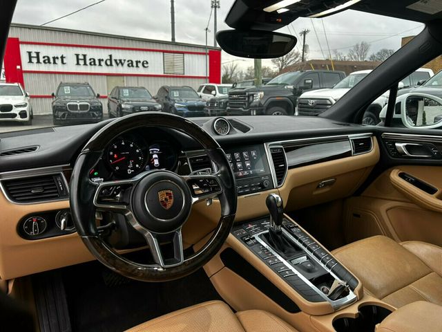 2018 Porsche Macan MSRP$64120/PremiumPkgPlus/Heated&CooledSeats/PanoramicRoof/NAV - 22963426 - 28