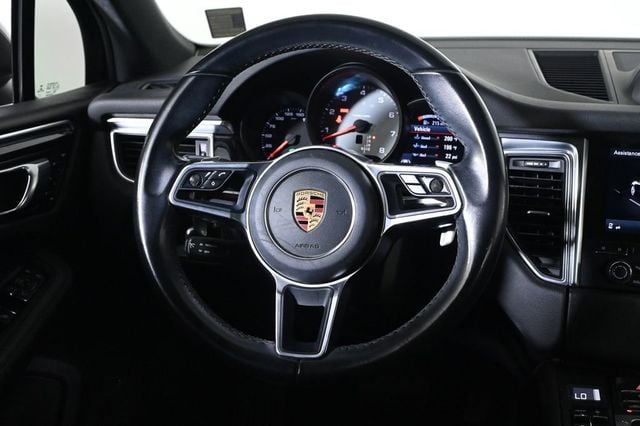 2018 Porsche Macan S - 23010826 - 11