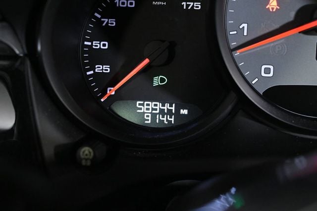 2018 Porsche Macan S - 23010826 - 13