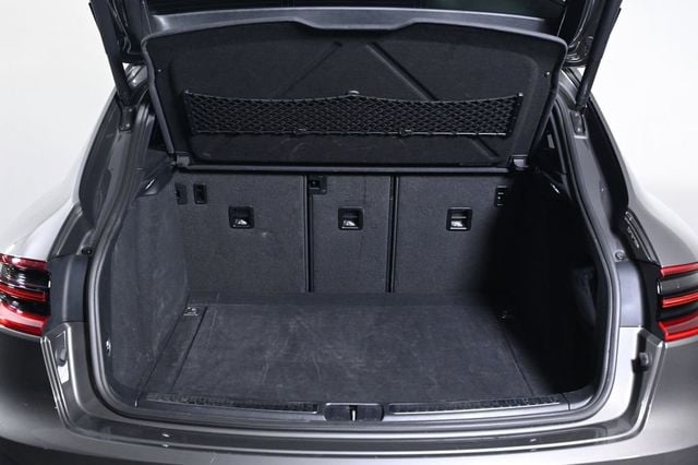 2018 Porsche Macan S - 23010826 - 26