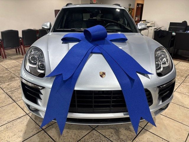 2018 Porsche Macan S photo 2