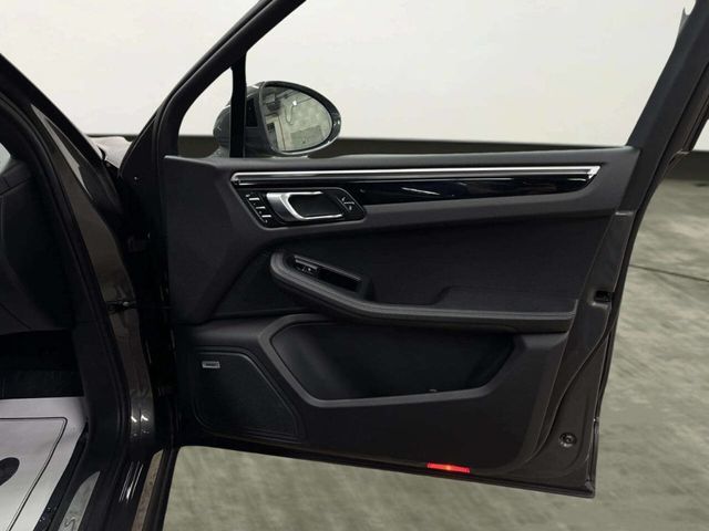 2018 Porsche Macan S - 23012143 - 19