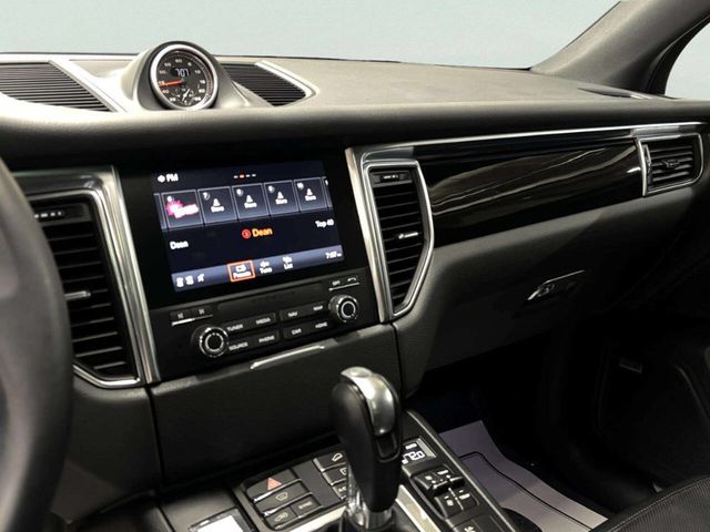 2018 Porsche Macan S - 23012143 - 29