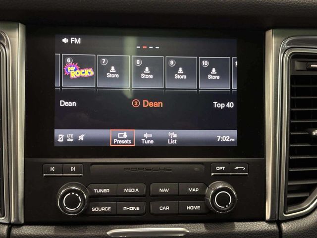 2018 Porsche Macan S - 23012143 - 32