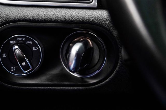 2018 Porsche Macan S - 22996880 - 35