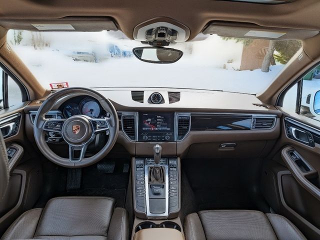 2018 Porsche Macan S - 23019481 - 25