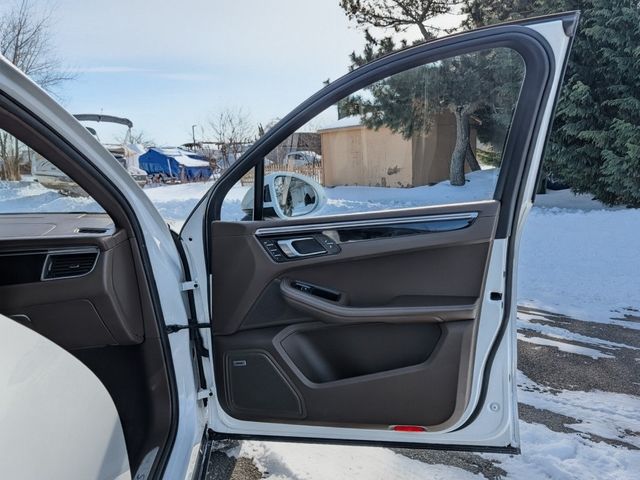 2018 Porsche Macan S - 23019481 - 8