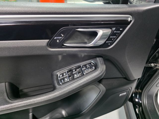 2018 Porsche Macan S - 23052594 - 20