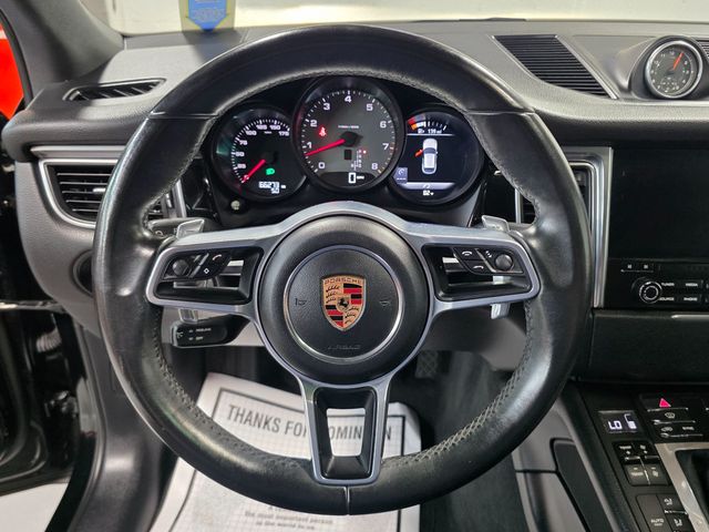 2018 Porsche Macan S - 23052594 - 25