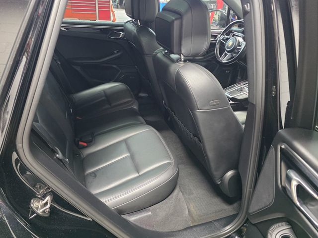 2018 Porsche Macan S - 23052594 - 45
