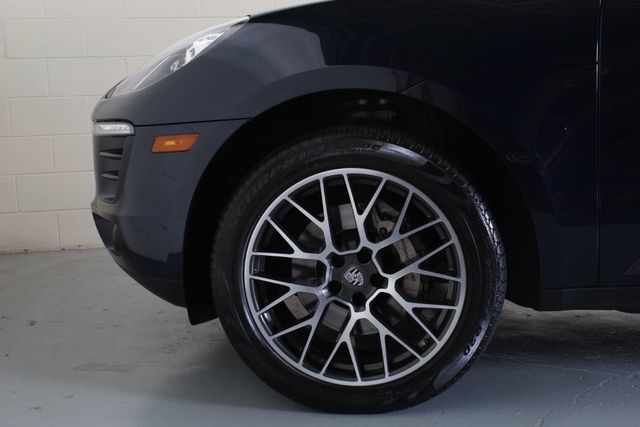 2018 Porsche Macan S - 20529468 - 17
