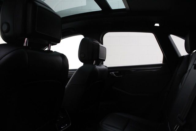 2018 Porsche Macan S - 20529468 - 7