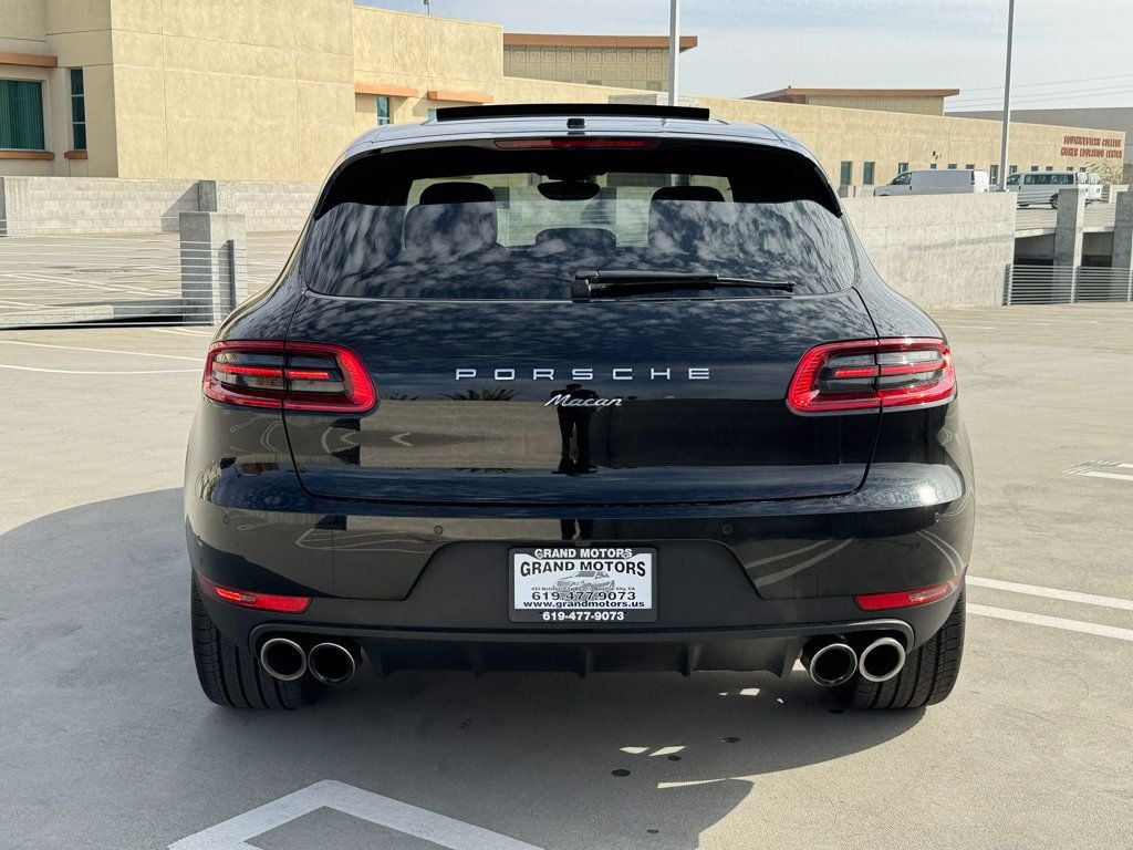 2018 Porsche Macan Sport Edition - 22720749 - 10