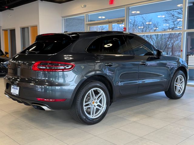 2018 Porsche Macan Sport Edition - 23012055 - 9