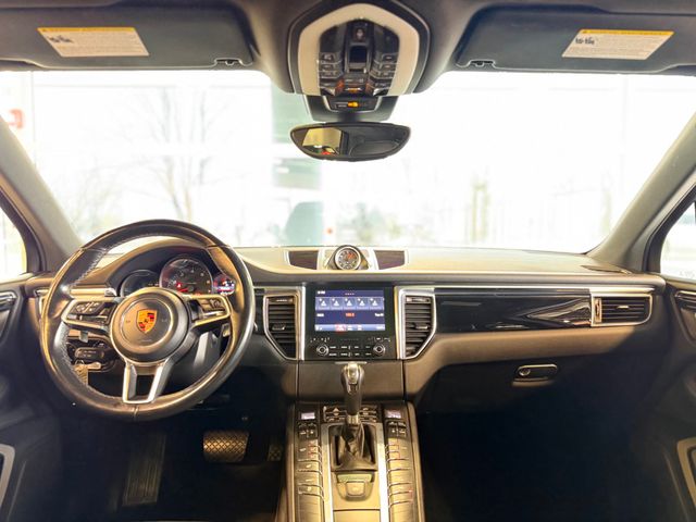2018 Porsche Macan Sport Edition - 23012055 - 33