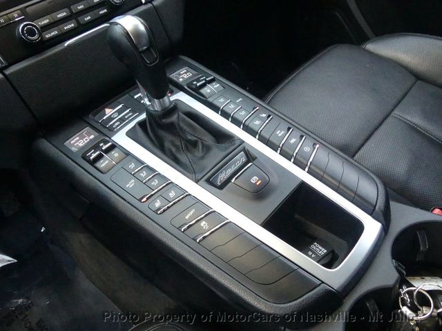2018 Porsche Macan Sport Edition - 23088251 - 36