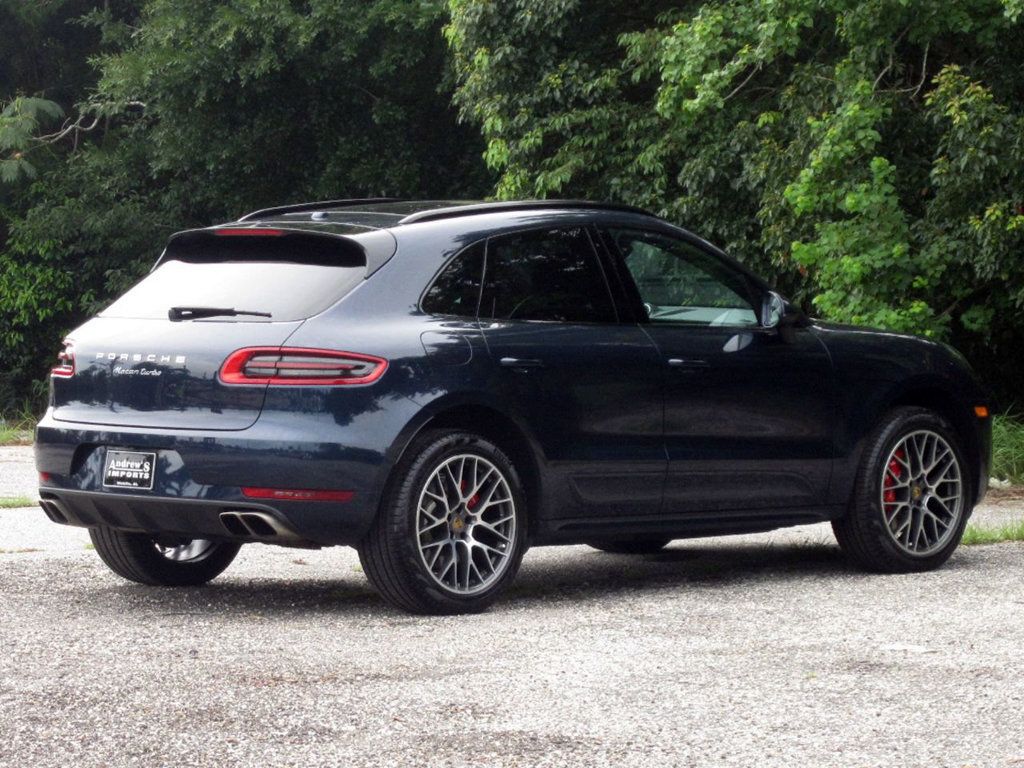2018 Porsche Macan Turbo photo 4