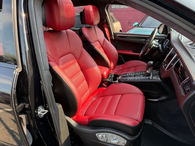 2018 Porsche Macan TURBO, AWD, PAN SUNROOF, 20" SPYDER WHEELS, NAVI, PREMIUM PLUS - 23067946 - 3