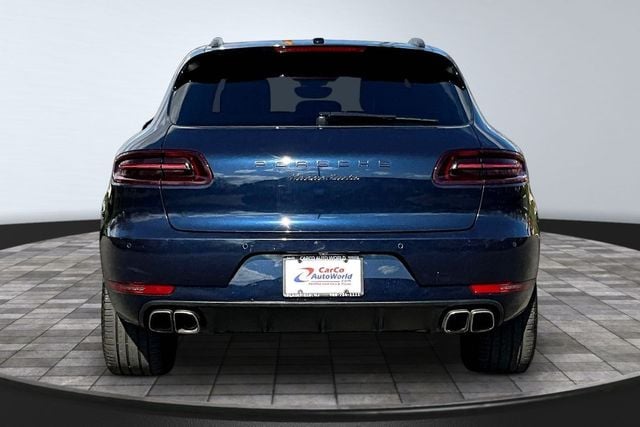 2018 Porsche Macan Turbo w/Performance Pkg - 23004045 - 5