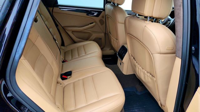 2018 Porsche Macan Turbo w/ Premium Pkg+, Two-Tone Leather Seats, Connect+ & ACC - 23010383 - 23