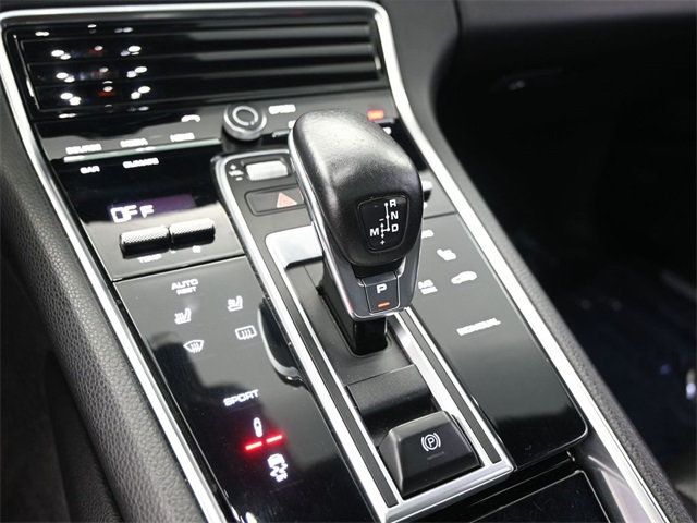 2018 Porsche Panamera   - 22885376 - 11