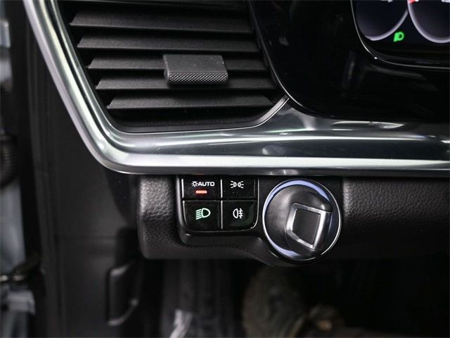 2018 Porsche Panamera   - 22885376 - 15