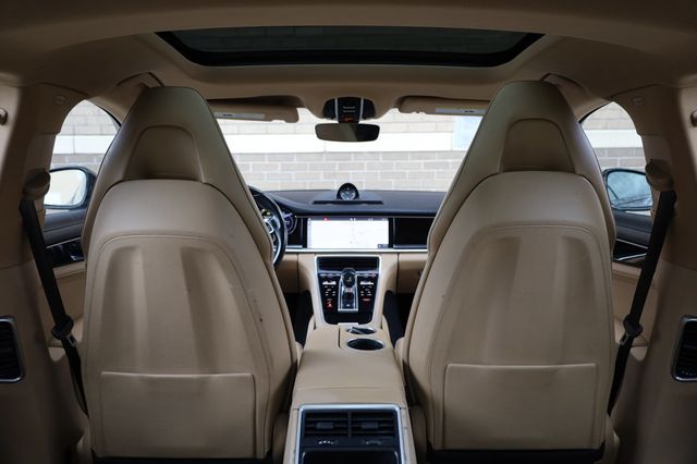 2018 Porsche Panamera  - 23002197 - 23