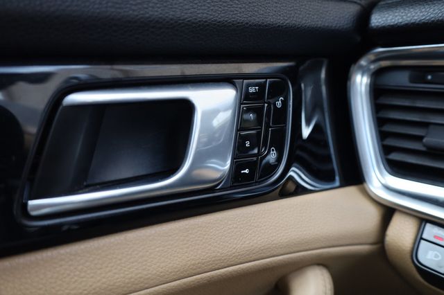 2018 Porsche Panamera  - 23002197 - 34