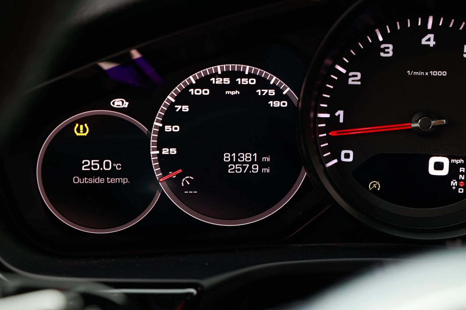 2018 Porsche Panamera Base 4 photo 50