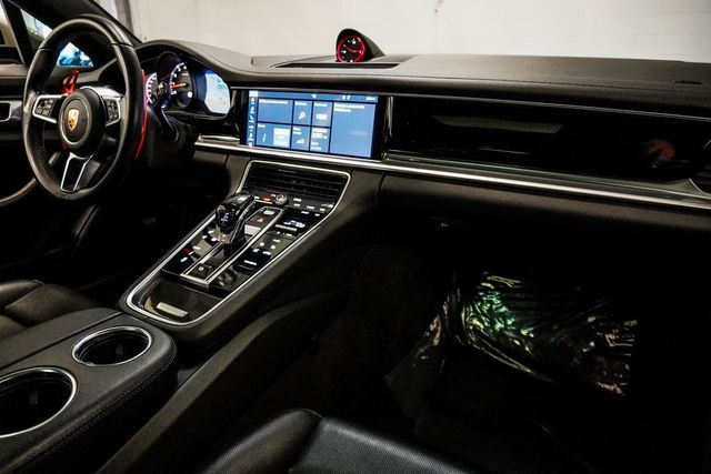 2018 Porsche Panamera 4 - 22947291 - 12