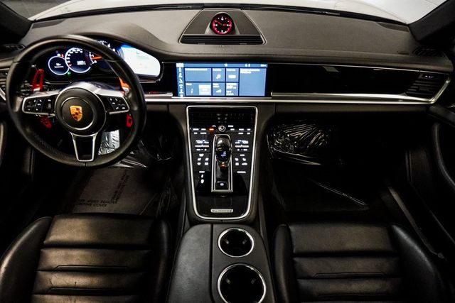 2018 Porsche Panamera 4 - 22947291 - 13