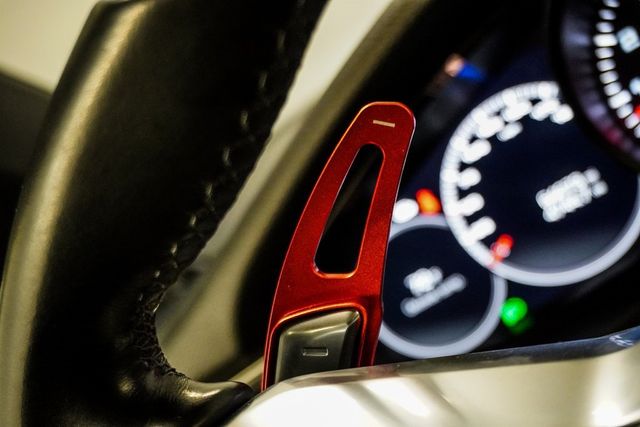 2018 Porsche Panamera 4 - 22947291 - 19