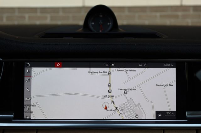 2018 Porsche Panamera 4 AWD - 23002197 - 42